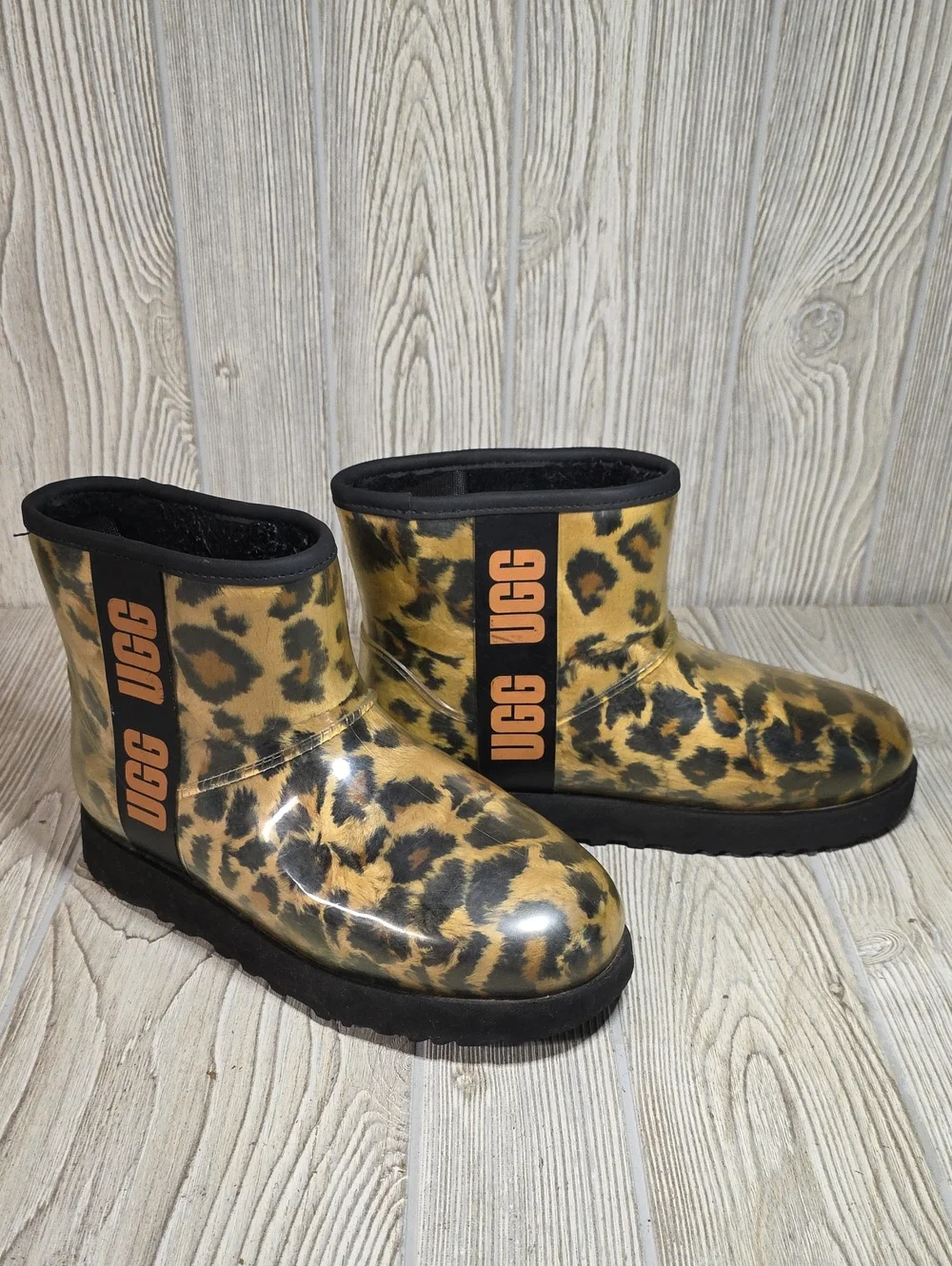 UGG Classic Clearn Mini Panther Boots Animla Print Slip On Boots Womens Size 7